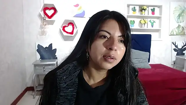 CarolineBrunx online show from 11.02.25