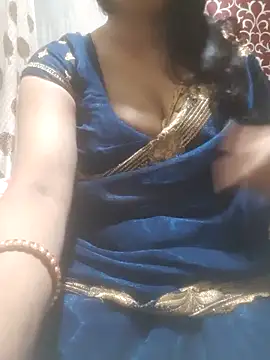Snapshot of Bhabhi_desi12 chatting on 09.10.25 Bhabhi desi12 online show from 09.10.25