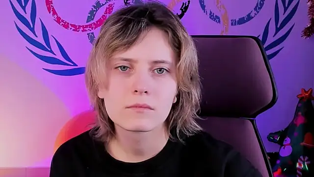 LolaAsmus online show from 12.28.24