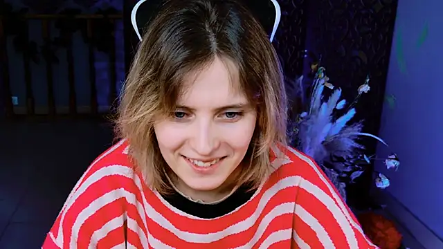 LolaAsmus online show from 02.15.25