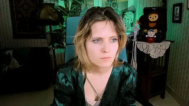 LolaAsmus online show from 02.19.25