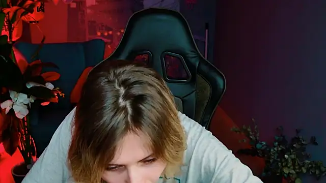 LolaAsmus online show from 02.21.25