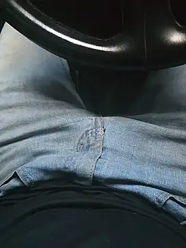 Jovende28 online show from 10.30.25