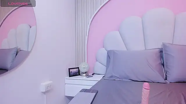 Meli castillo online show from 02.27.25