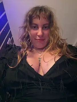 Snapshot of Yanacool007 chatting on 02.17.25 Yanacool007 online show from 02.17.25