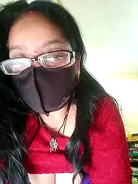 Snapshot of heenage chatting on 01.22.25 heenage online show from 01.22.25