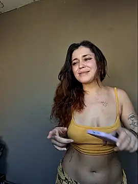 luuhcat09 online show from 11.28.25