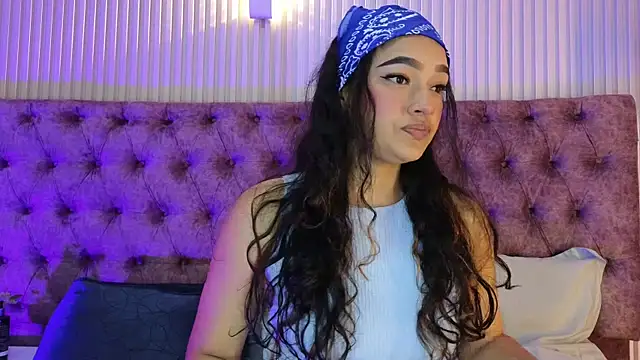 EMILYY FOXY online show from 02.17.26