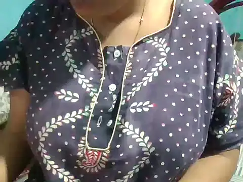 Snapshot of bihari_hu4 chatting on 01.10.25 bihari hu4 online show from 01.10.25