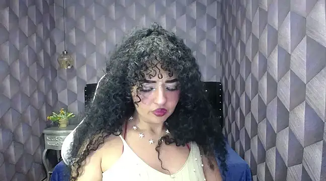 Sofiacowperx online show from 01.31.25