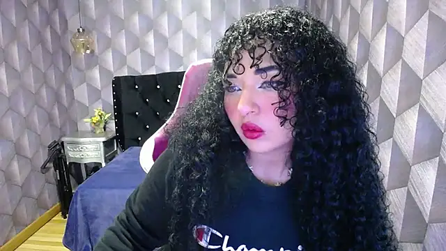 Sofiacowperx online show from 02.11.25