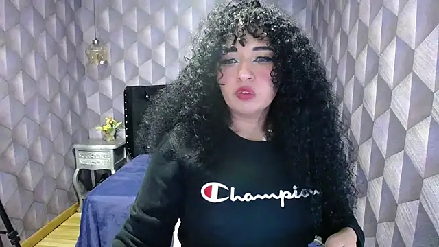 Sofiacowperx online show from 02.11.25