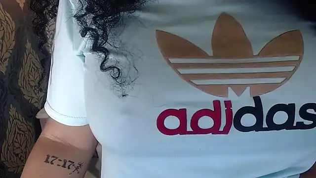 Sofiacowperx online show from 10.21.25