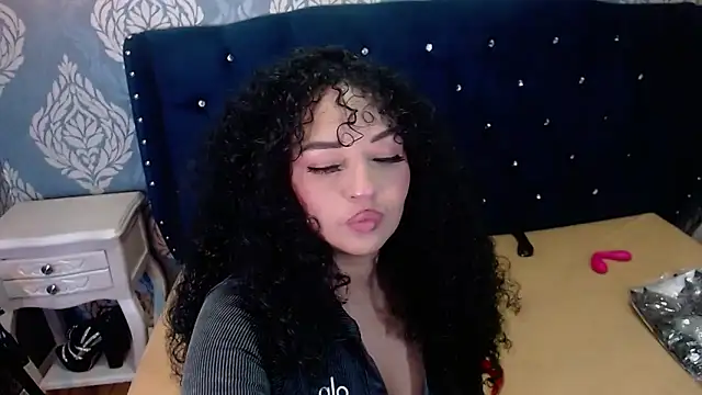 Sofiacowperx online show from 03.21.26