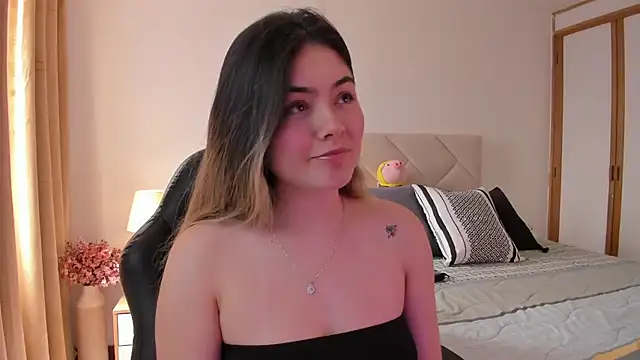 Lau Bee online show from 01.10.25