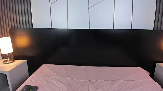 liz goth online show from 02.24.25