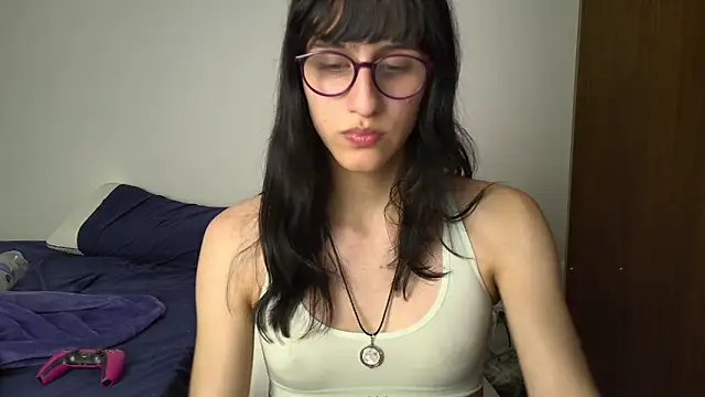 Snapshot of Alice_love29 chatting on 01.17.25 Alice love29 online show from 01.17.25