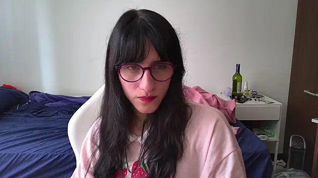 Snapshot of Alice_love29 chatting on 02.12.25 Alice love29 online show from 02.12.25