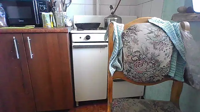 MikaKors online show from 02.02.25