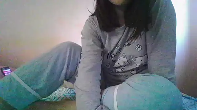 MikaKors online show from 02.02.25