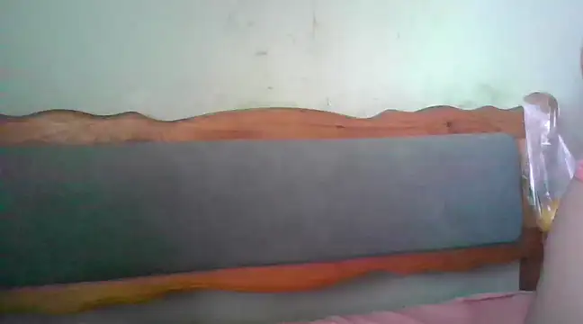 MikaKors online show from 03.10.25