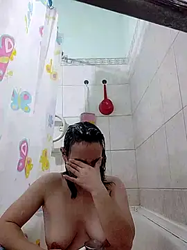 MikaKors online show from 03.15.25