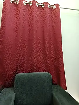 Snapshot of Cute_Kritika chatting on 05.14.26 Cute Kritika online show from 05.14.26