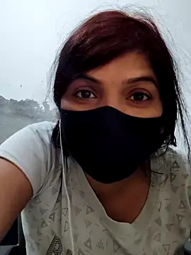 Snapshot of illay_love chatting on 11.01.25 illay love online show from 11.01.25