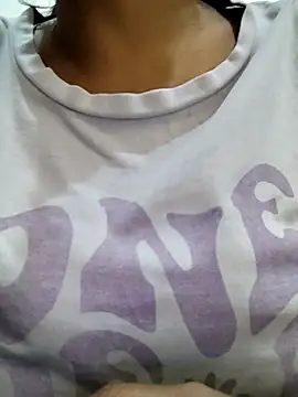 Snapshot of illay_love chatting on 11.10.25 illay love online show from 11.10.25