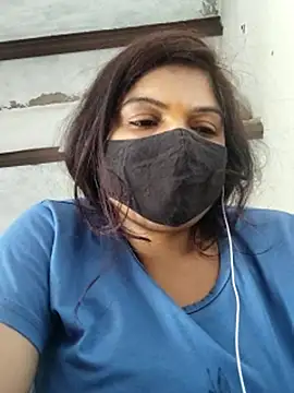 illay love online show from 03.03.26