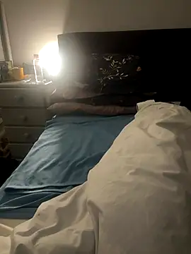 maturemale2024 online show from 12.15.25