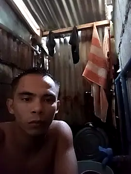 Snapshot of Glin1234 chatting on 11.10.25 Glin1234 online show from 11.10.25