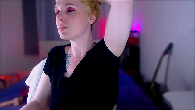 MissSeverina online show from 09.13.25