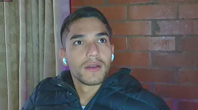 Leandro valenzuela online show from 02.05.25