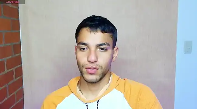 Leandro valenzuela online show from 03.04.25