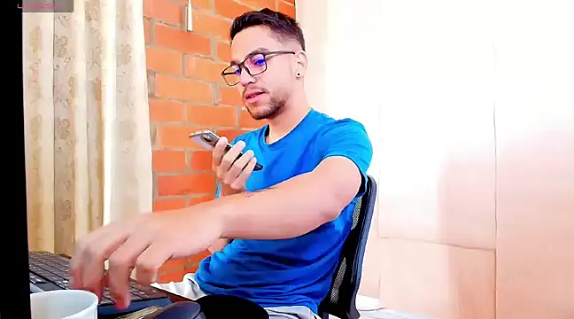 Leandro valenzuela online show from 03.12.25