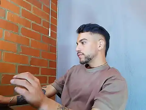 Leandro valenzuela online show from 10.10.25