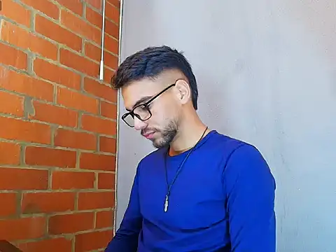 Leandro valenzuela online show from 10.11.25