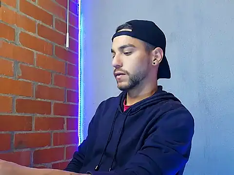 Leandro valenzuela online show from 10.27.25