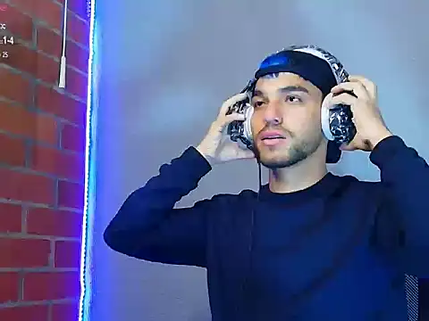 Leandro valenzuela online show from 11.17.25