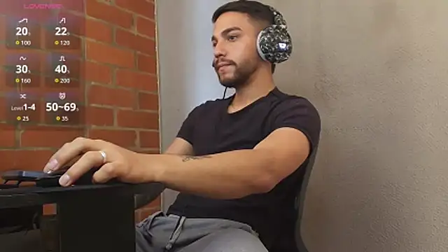 Leandro valenzuela online show from 05.20.26