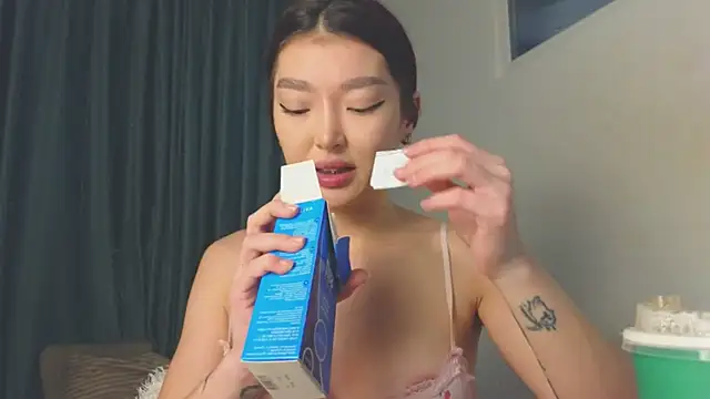 AudreyMell online show from 03.17.26