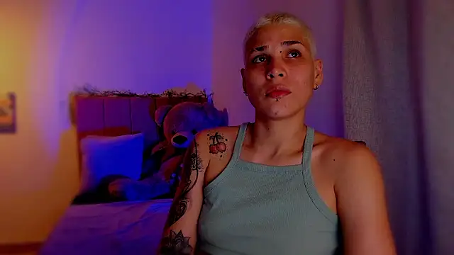 Charlee pink online show from 03.05.26