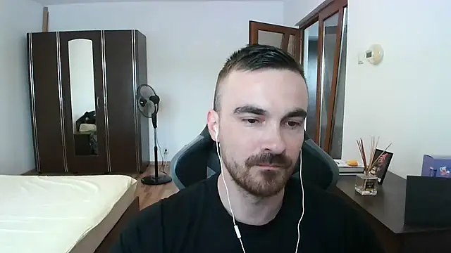Snapshot of mu5clemania2 chatting on 07.11.26 mu5clemania2 online show from 07.11.26