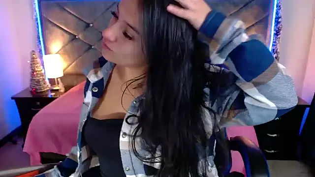 Julietacollins06 online show from 12.22.25