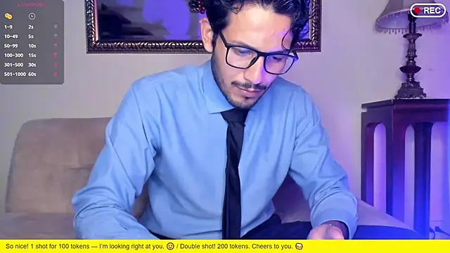 Nicholasrodrii online show from 12.02.25