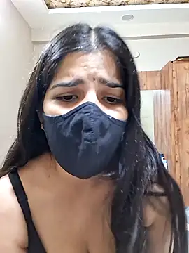 Snapshot of aaliya_bhattt chatting on 07.26.26 aaliya bhattt online show from 07.26.26