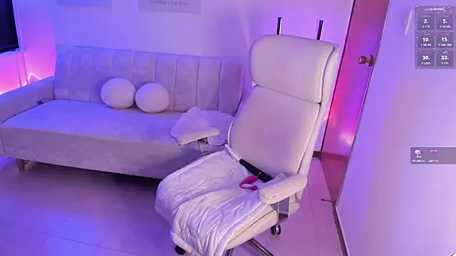 Snapshot of Gisell_Daniela1 chatting on 01.16.25 Gisell Daniela1 online show from 01.16.25