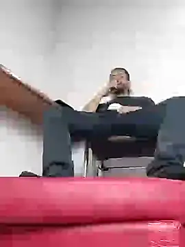 AndresSmith   online show from 12.16.24