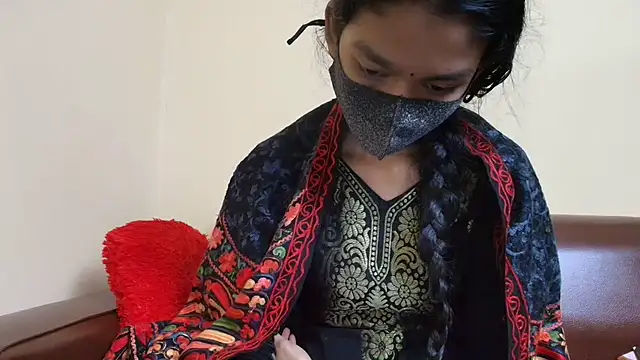 Snapshot of Srabontii chatting on 12.02.25 Srabontii online show from 12.02.25